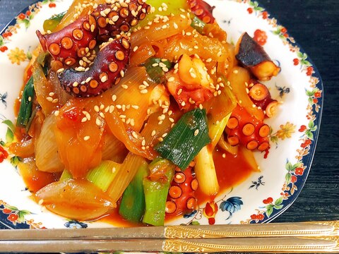 辛いけどやみつき!ナクチポックン(たこの辛炒め)